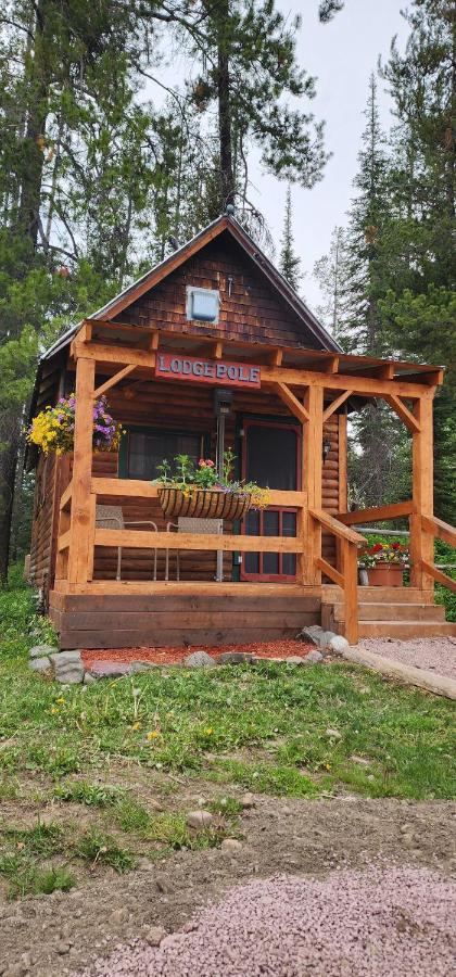 Bear Creek Ranch Bed & Breakfast Essex Exterior photo