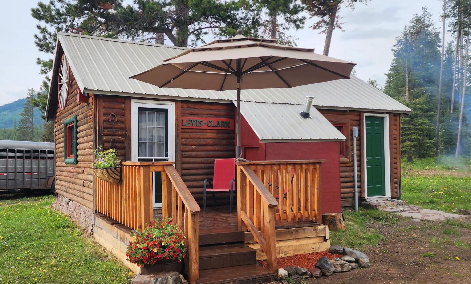 Bear Creek Ranch Bed & Breakfast Essex Exterior photo